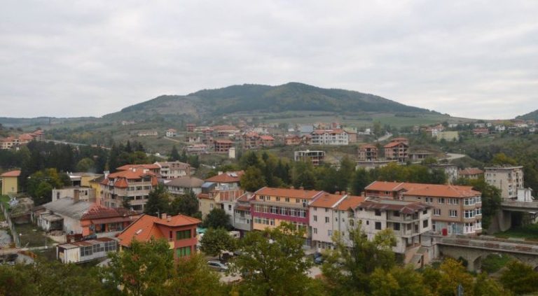 Община Черноочене решава проблема с водоснабдяването в село Габрово