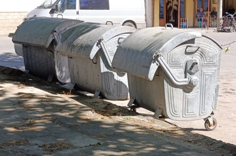 Общините искат преходен период за новата такса смет, не отлагане