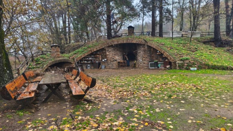 Нидерландци вдъхват нов живот на обезлюдено наше село
