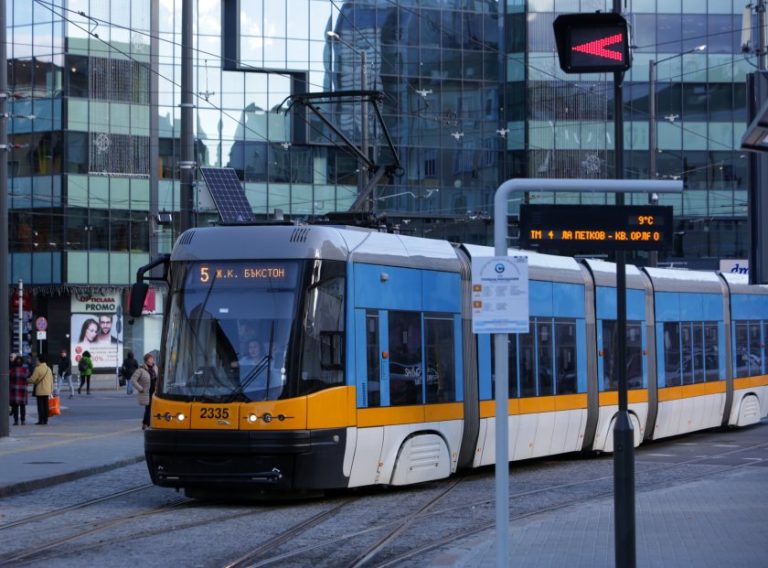 Промени в условията за пътуване  и нощния транспорт на София