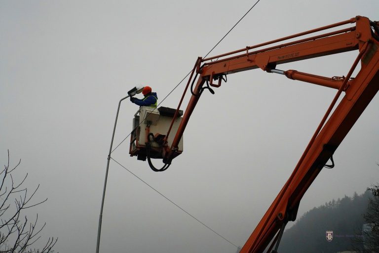 Велико Търново с ново и икономично улично осветление