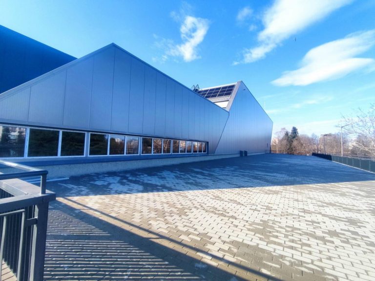 Обявиха конкурс за модулна градска мебел за терасите на зала „Младост“ в Бургас