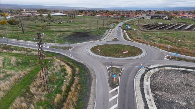 Изградиха кръгово кръстовище в началото на гр. Сунгурларе