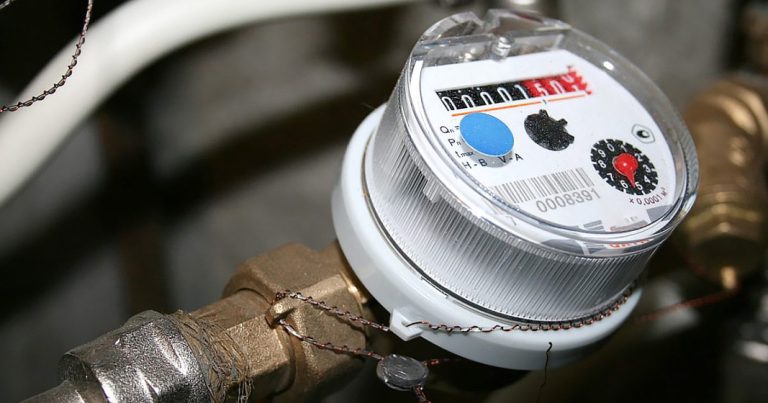 До края на 2026: Топломери и водомери за топла вода трябва да са с дистанционно отчитане