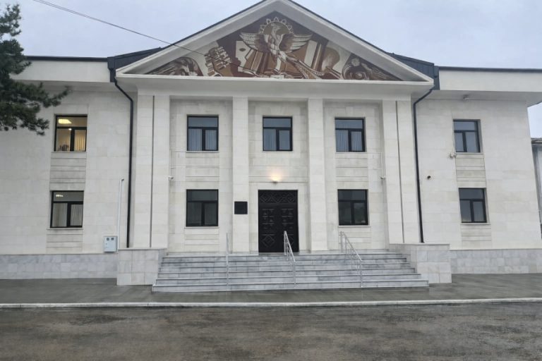 В Опака: Откриха обновената сграда на читалището