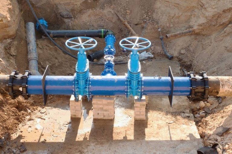 Обновяват водопроводната мрежа в радомирско