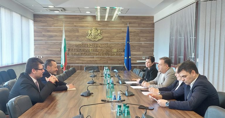 Обсъдиха изпълнението на Инвестиционната програма на НСОРБ