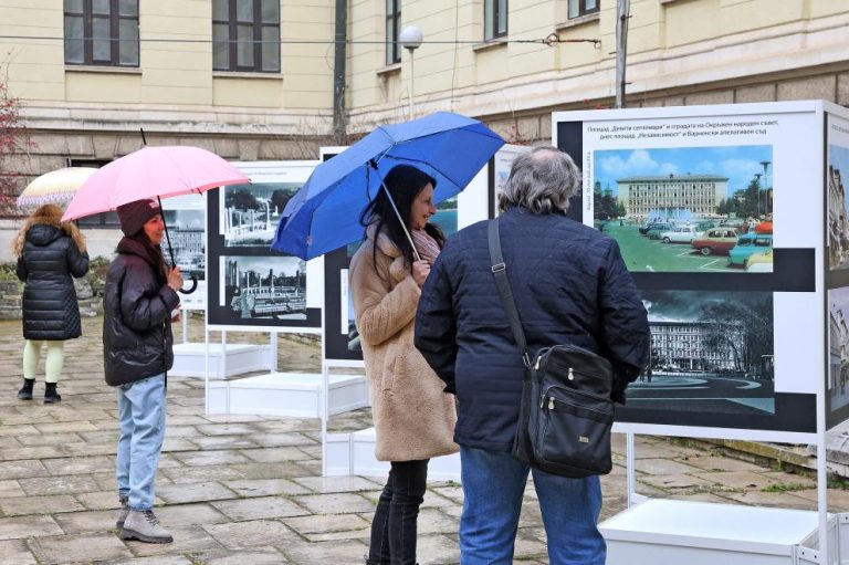 Емблематични места от стара Варна показва изложба