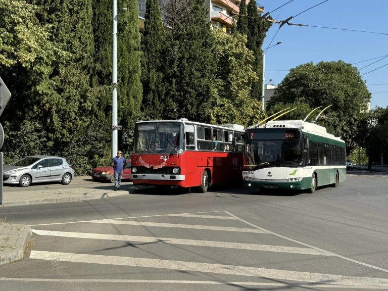 Стара Загора изгражда интелигентна система за управление на транспорта