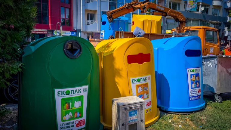 В Пазарджик: Въвеждат използването на новите контейнери за отпадъци